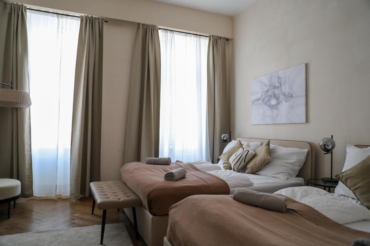 Spacious Apartment, 3 Min To U6 Metro Wina Bagian luar foto
