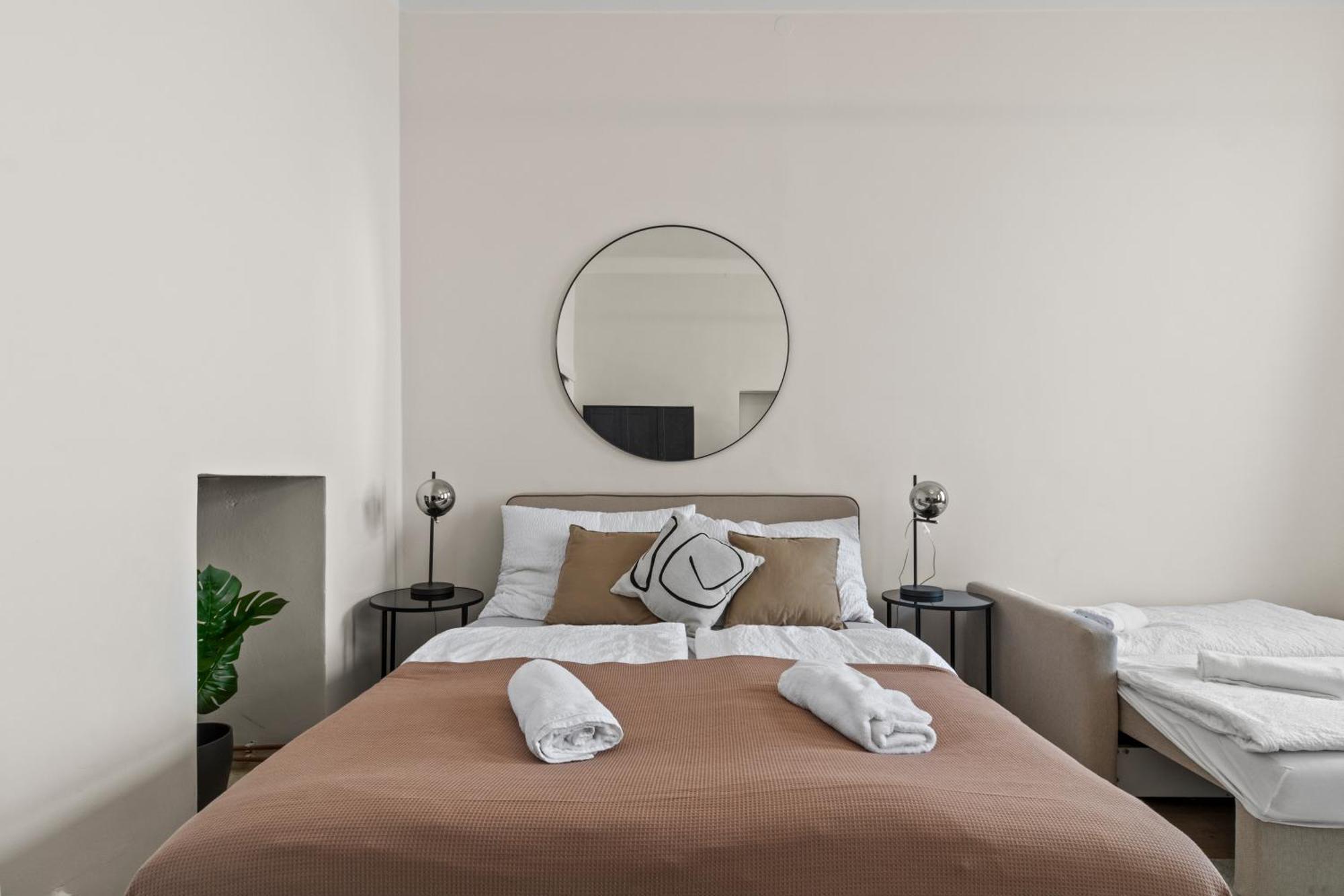 Spacious Apartment, 3 Min To U6 Metro Wina Bagian luar foto